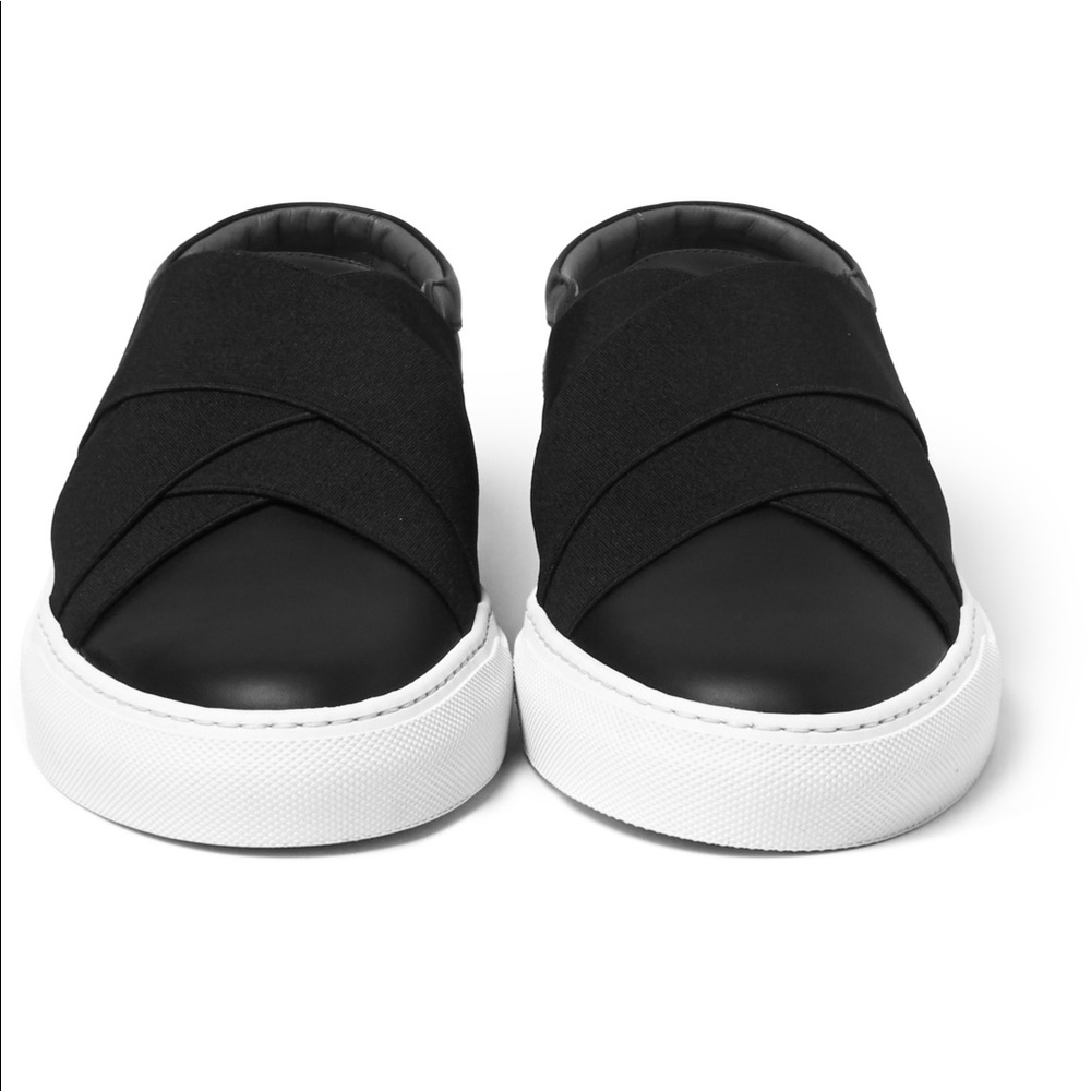 Used givenchy slip ons 250$ or best price